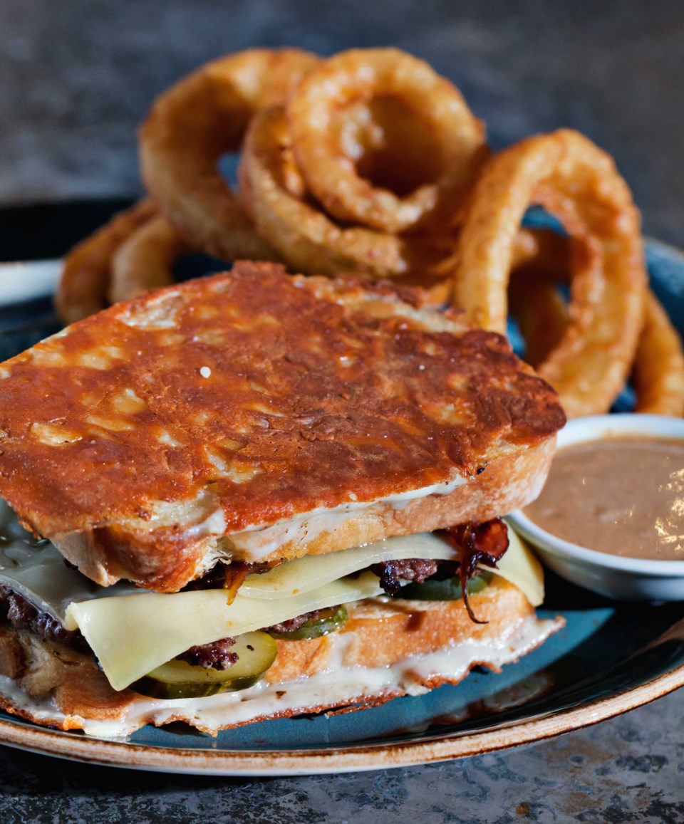 Pourhouse_Menu_Patty_melt