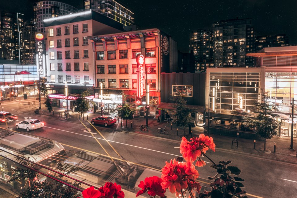 granville-vancouver-orpheum-venues-night