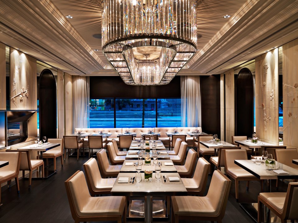 hawksworth-restaurant-interior