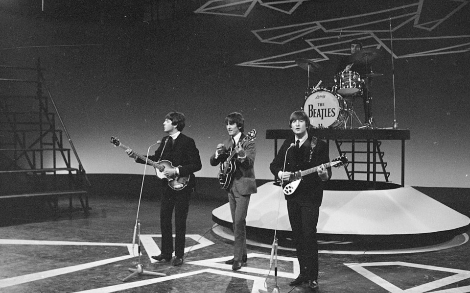 the-beatles-van-1964
