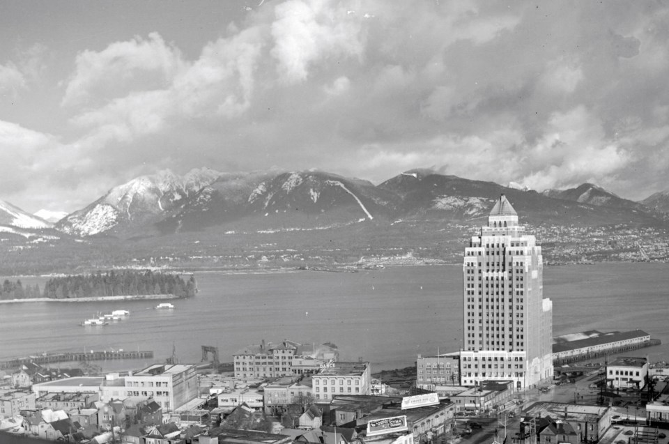 downtown-vancouver-1940s