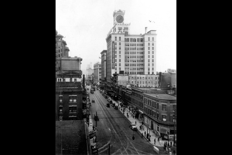 This photo from the early 1920s shows how busy the young city was on Granville Street.
Reference code: AM256-S3-2-: CVA 770-94