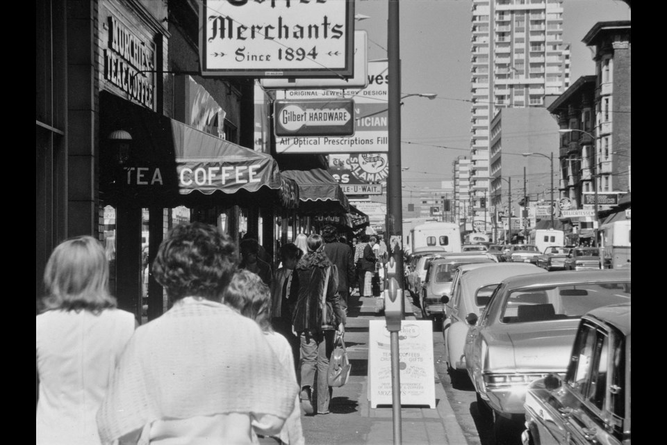 The busy section of Robson at Burrard has been like that for decades. Here, Murchies Tea, Gilbert Hardware and the Salamander Shoe Store show up along the 1000 block of Robson circa 1970.
Reference code-AM633-S4-: CVA 306-24