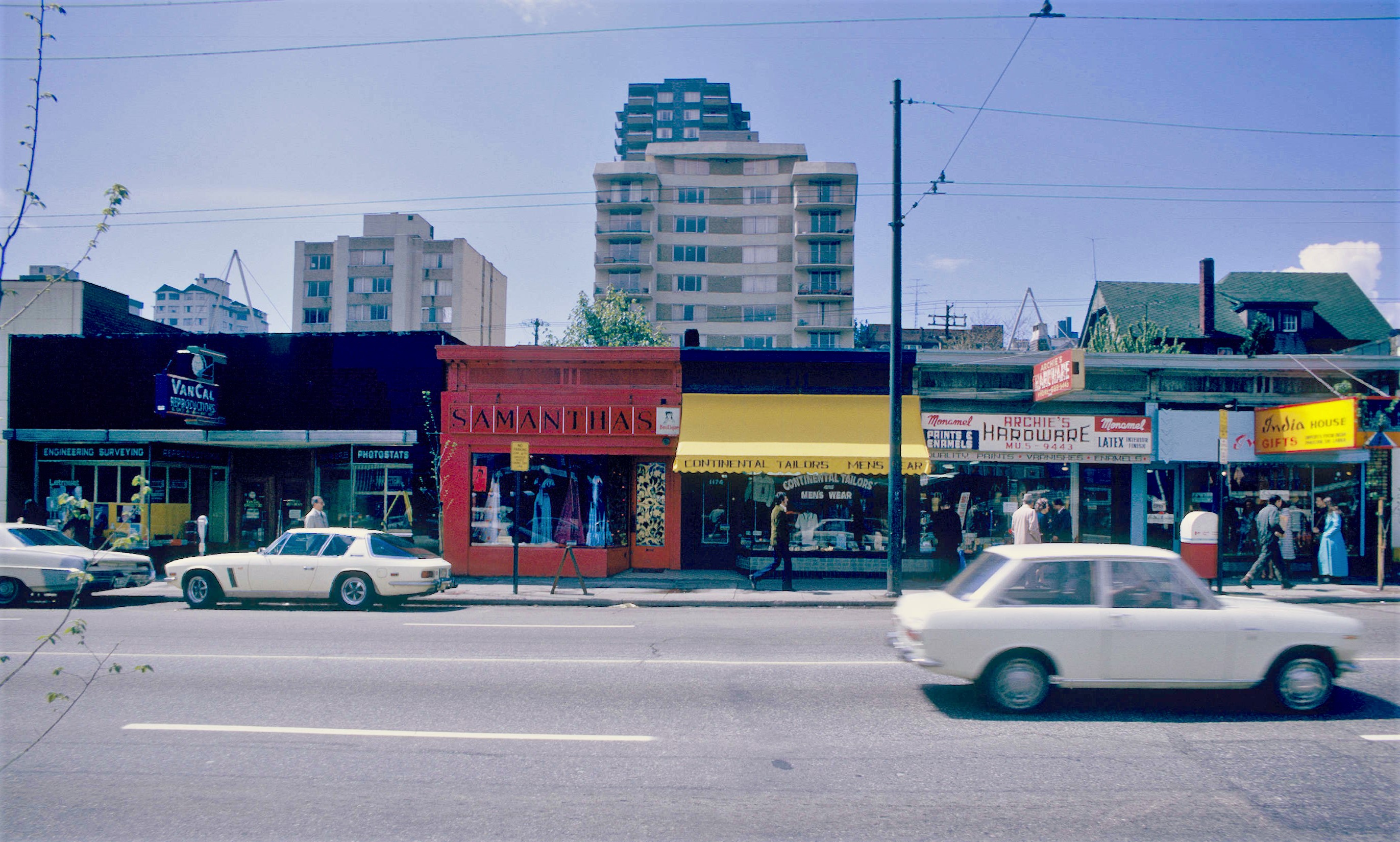 Historic photos of Vancouver's Robson Street in the 1970s