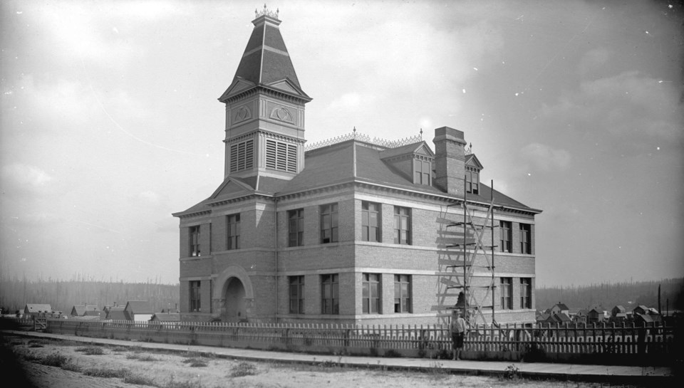 strathcona-school-vancouver