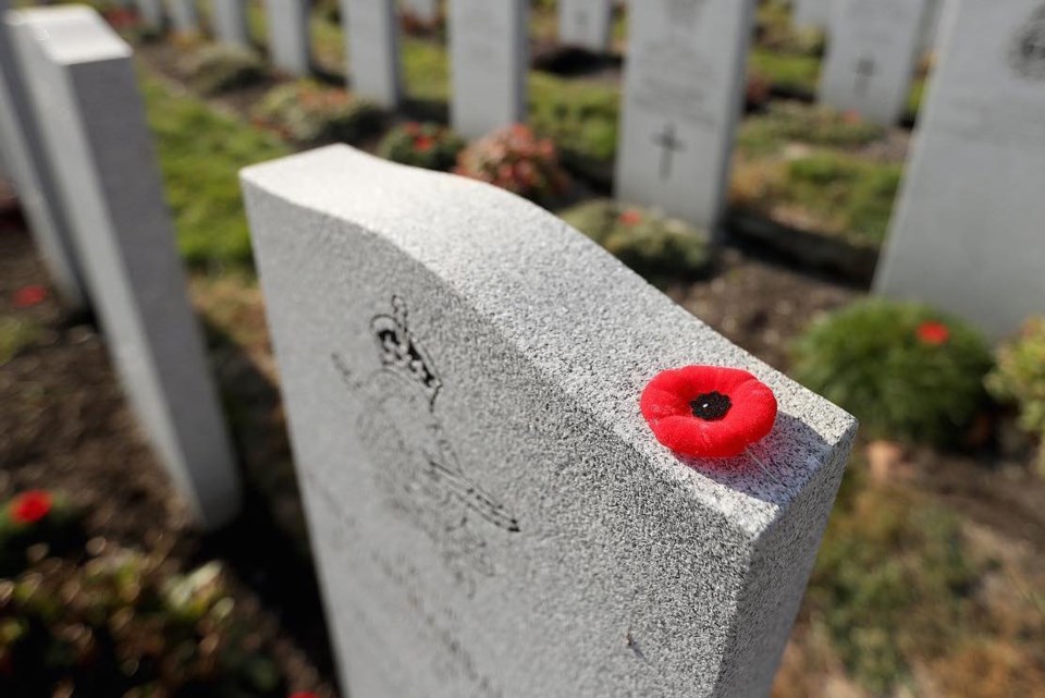 remembrance-day-poppy-canadian-legion