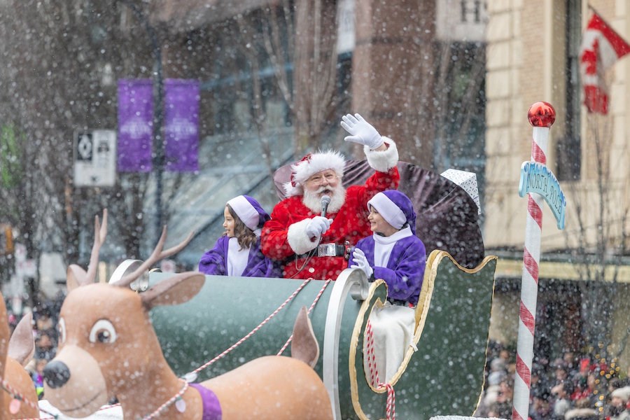 santa-claus-parade-vancouver-2019