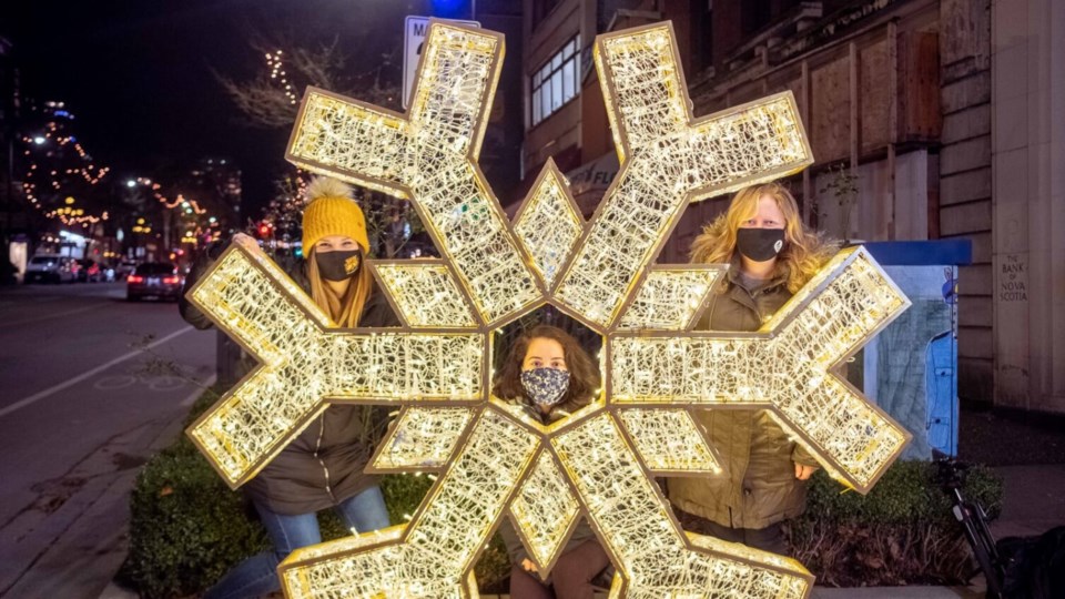 Shine Bright - Selfie Snowflake