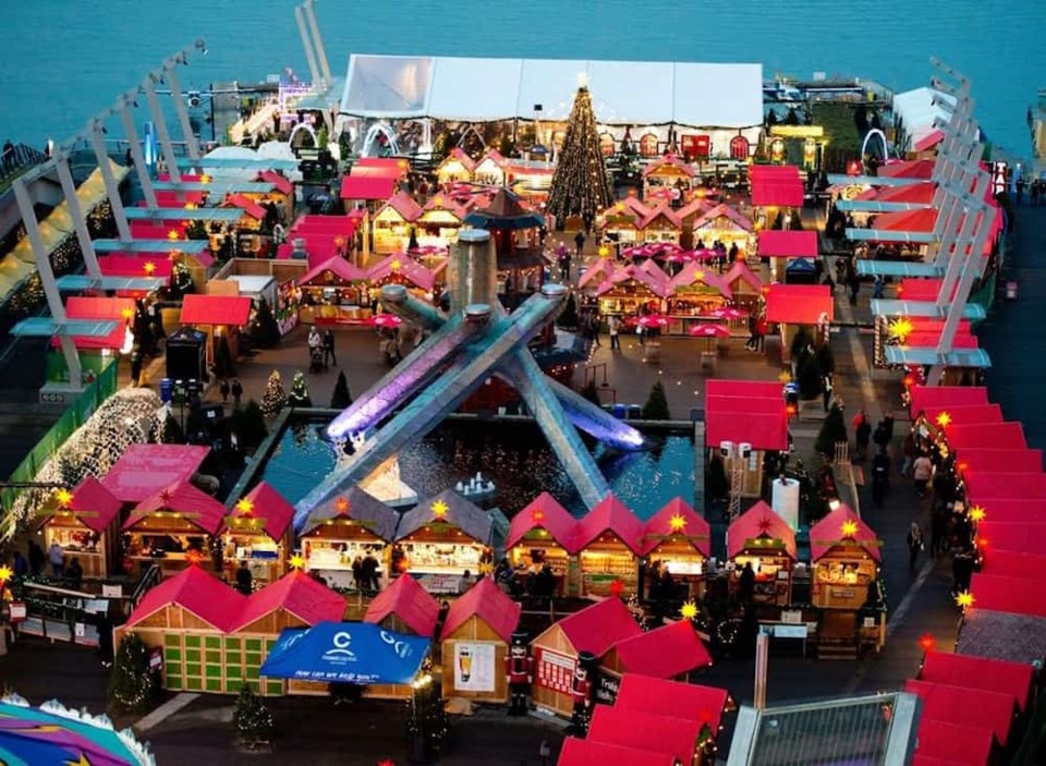  Vancouver-Christmas-Market