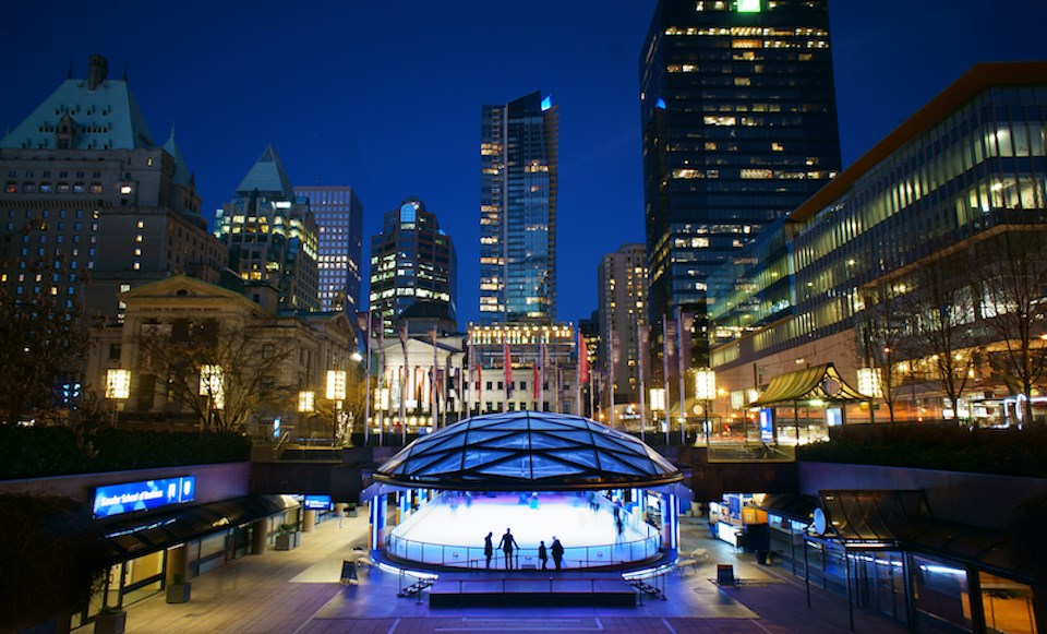 vancouver-night-market-holiday-edition-2023