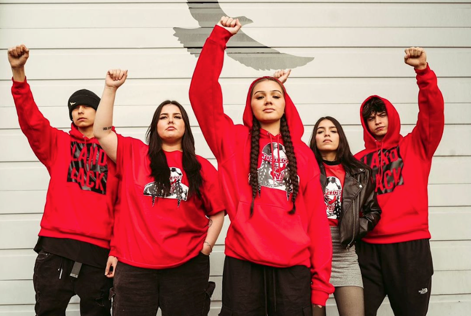 decolonial-clothing