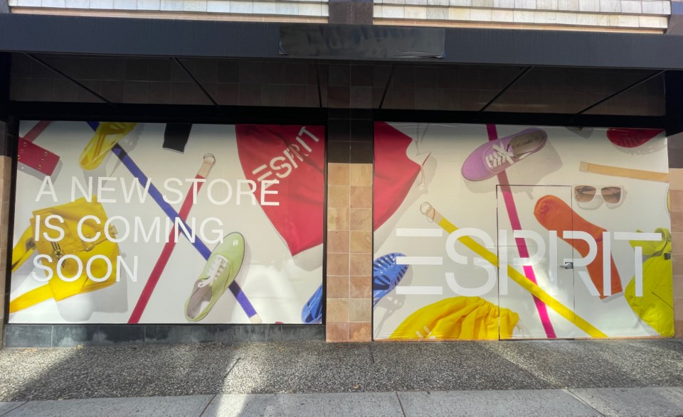 esprit-robson-street-vancouver