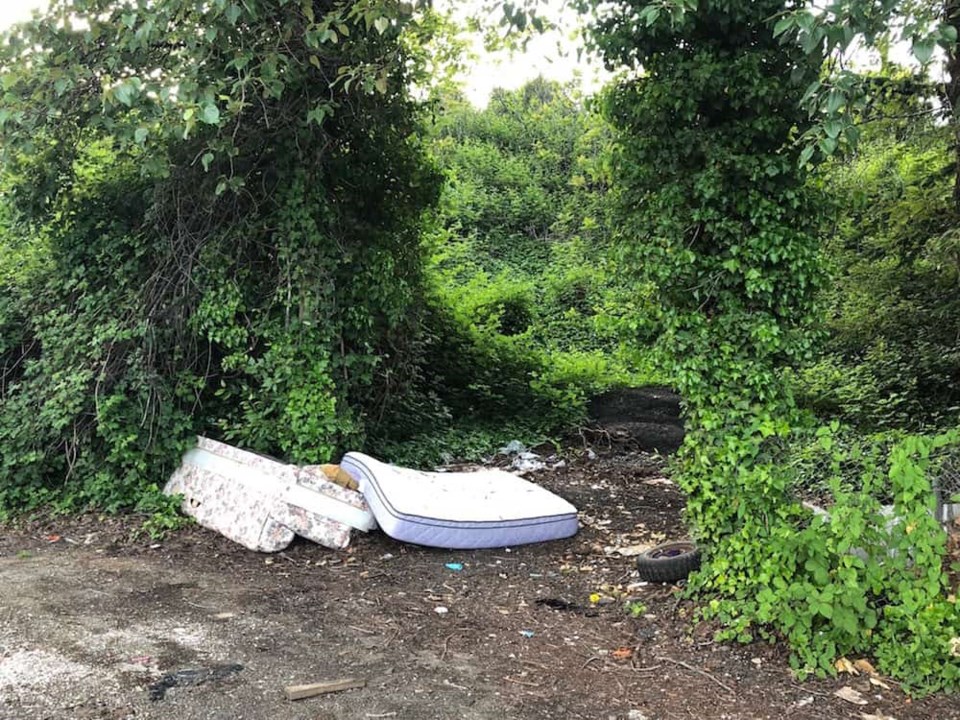 mattress-dumped