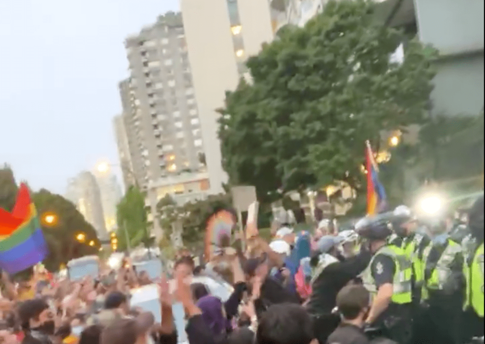 anti-gay-protestors-Vancouver.jpg
