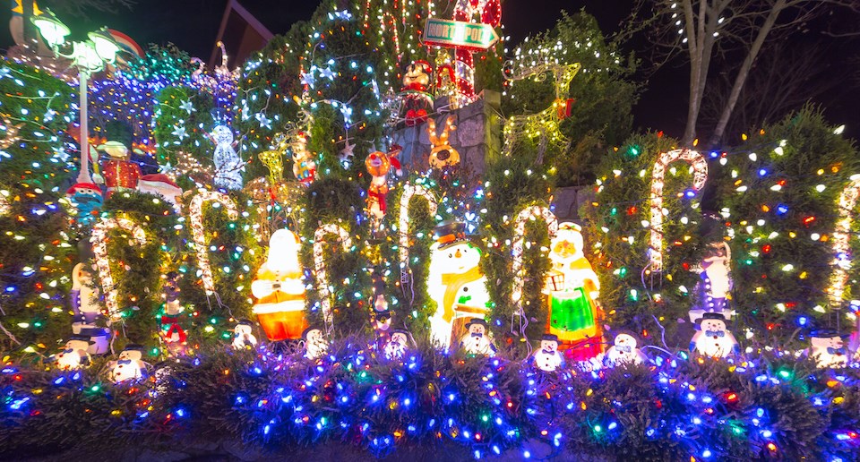 vancouver-christmas-lights-2022-december