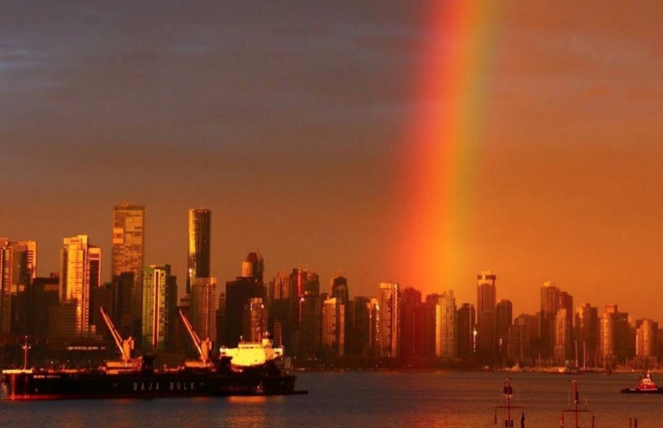 vancouver-rainbow-photos