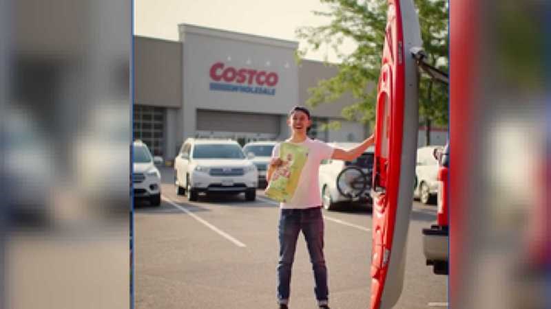 costco-video-bc-couple-shoots-august-2021