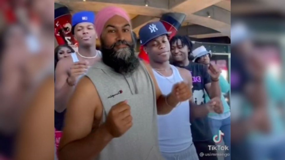 NDP leader Jagmeet Singh slays viral TikTok dance trend - Vancouver Is  Awesome