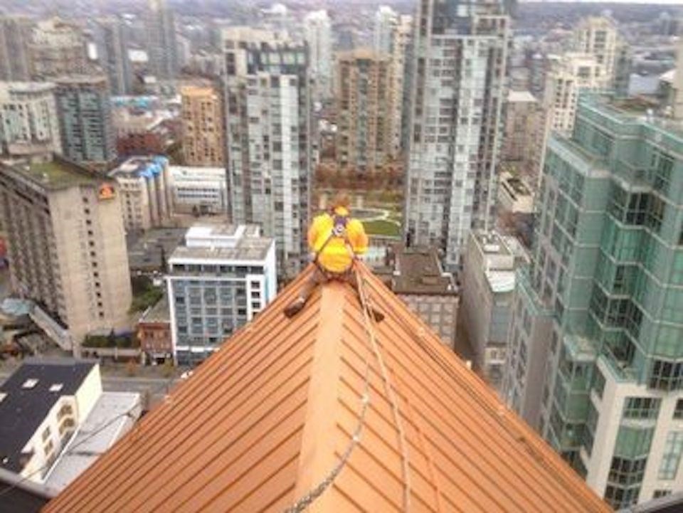 worker-view-downtown-vancouver