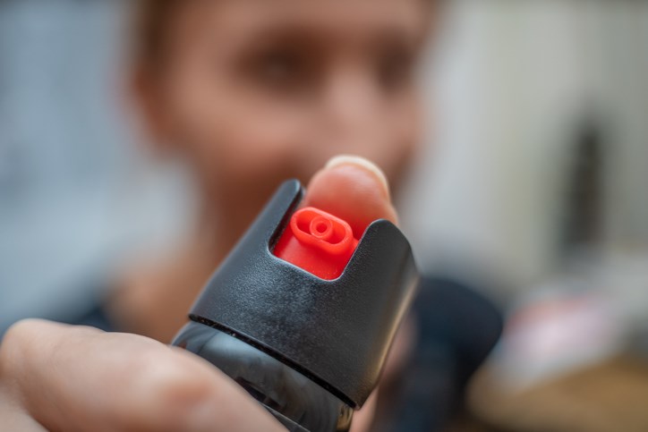 pepper-spray-close