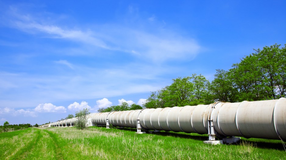 pipeline-denysprykhodov-shutterstock