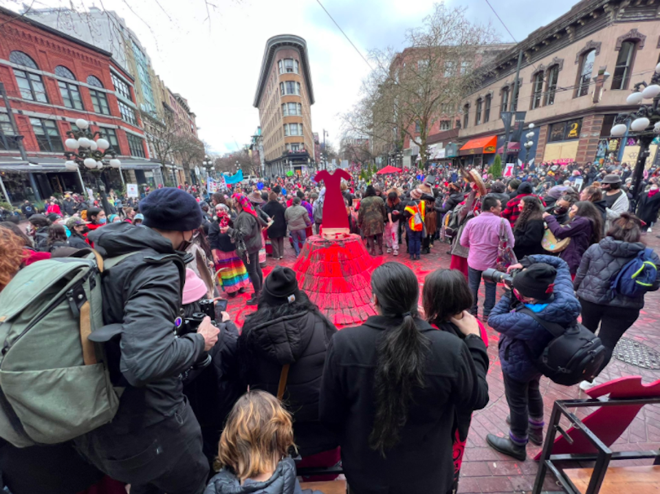 gassy-jack-statue-torn-down-gastown-red-dress-protest.jpg