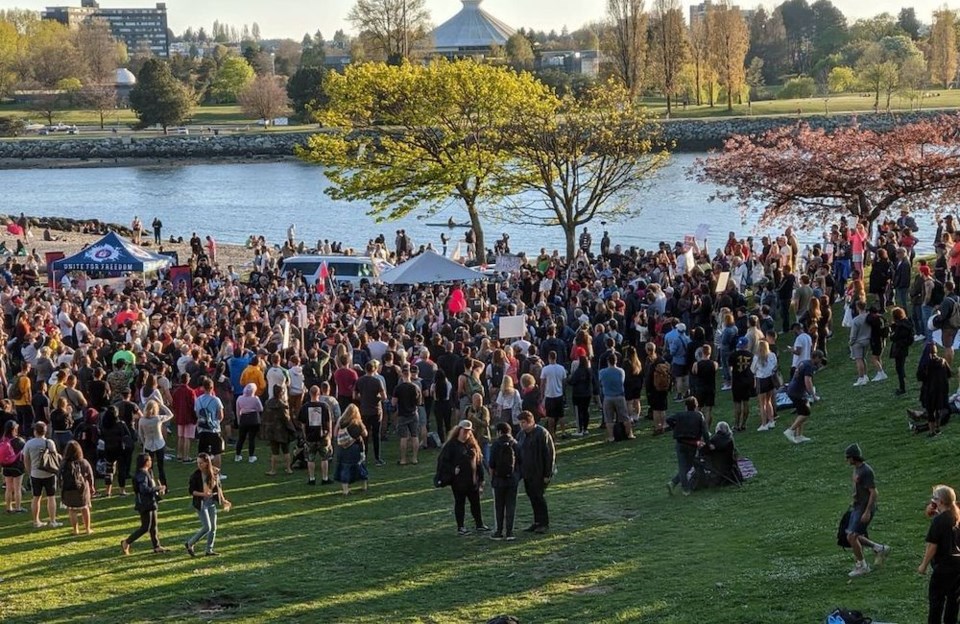 sunset-beach-vancouver-gathering-4:20-anti-mask-protest