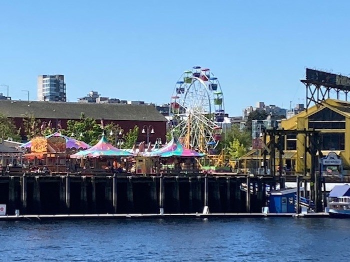 granville-island-ferris-wheel