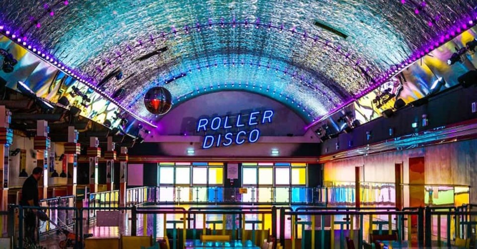 roller-disco-hall