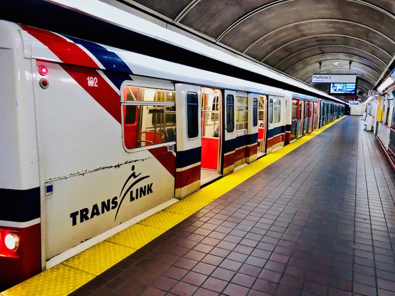 skytrain-tunnel-vancouver