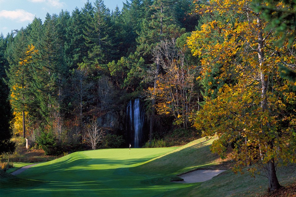 GolfVancouverIsland_OlympicView