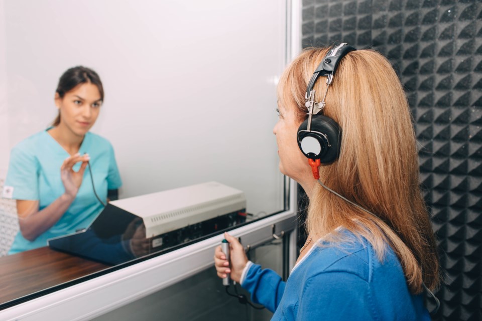 HearingTest-GettyImages-1062659068