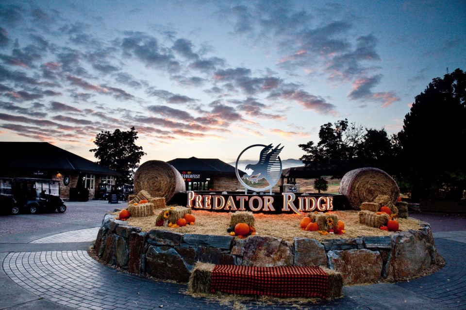 tourism-vernon-predator-ridge-sign