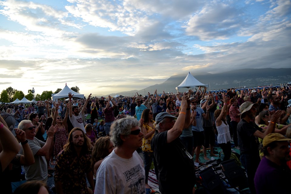 vancouver-folk-music-festival-2