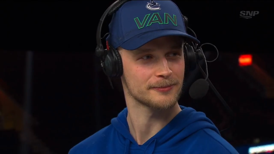 after-hours-with-elias-pettersson