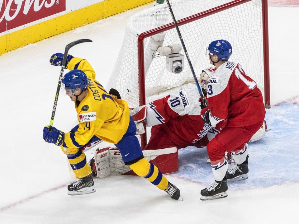 arvid-costmar-hko-world-juniors-sweden-czech-republic-20201226-jason-franson-cp