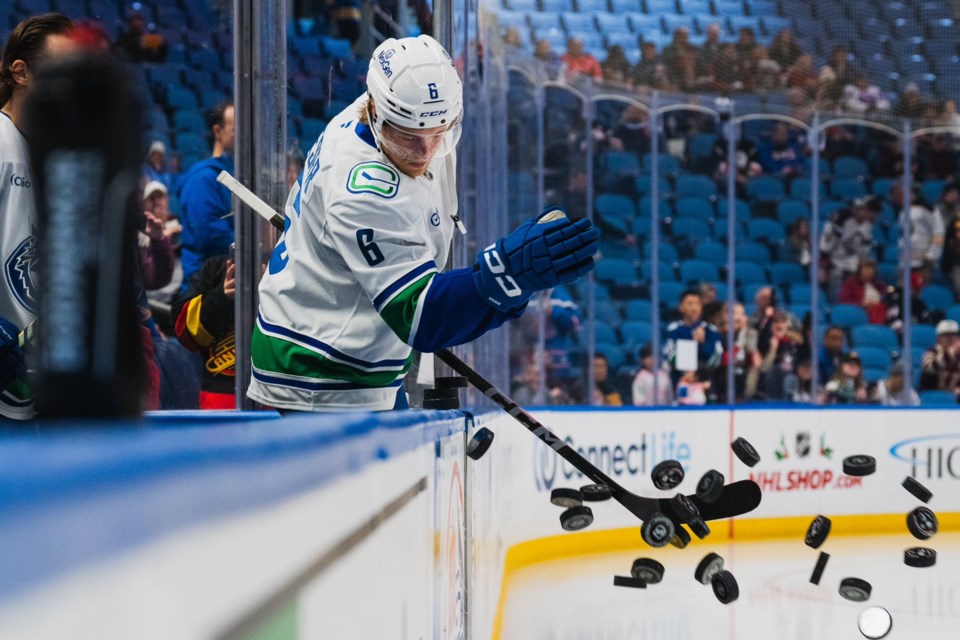 boeser-game-pucks-canucks-twitter