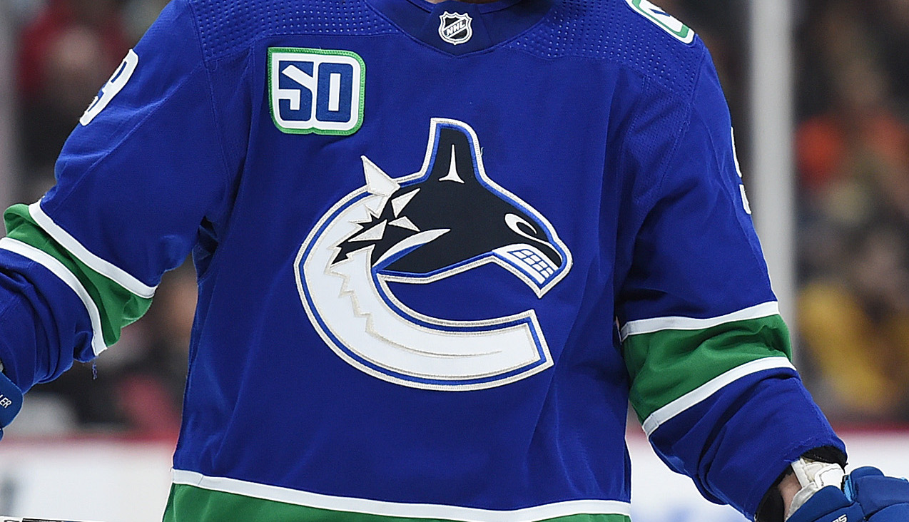 New city, old friend 🪵 @canucks bring back a piece of history with Johnny  Canuck set as primary logo for @theahl affiliate…