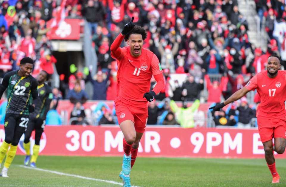 canadasoccer-tajon-buchanan11-cyle-larin17