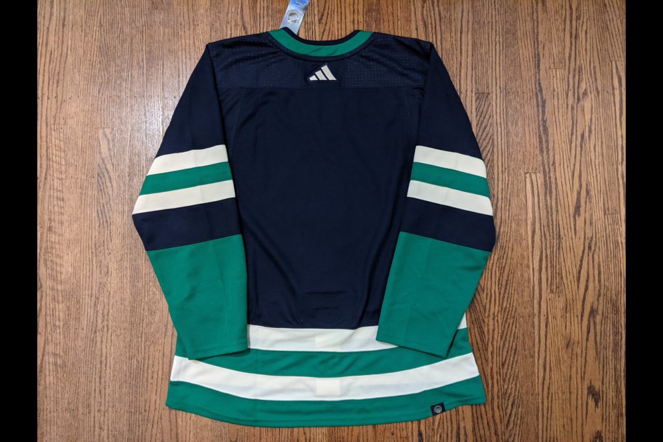 What will the Vancouver Canucks reverse retro jersey look like? -  CanucksArmy