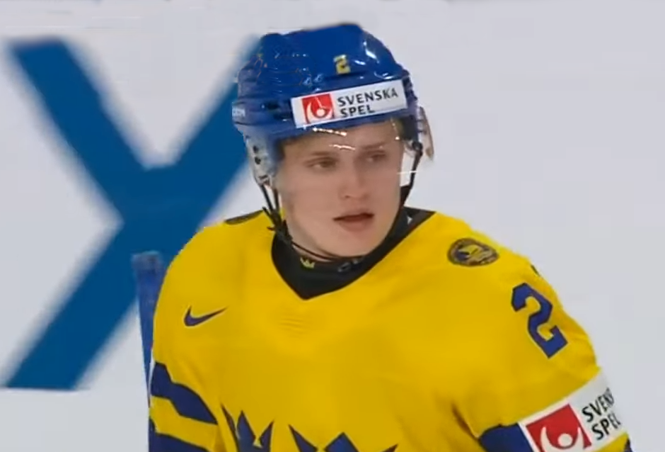 elias-pettersson-defenceman-sweden-tsn