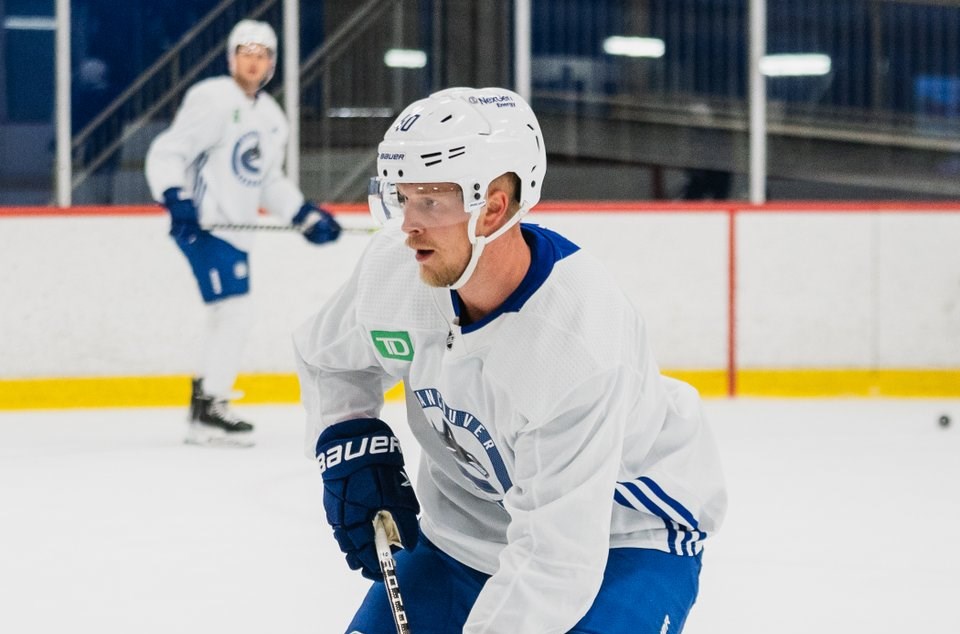 elias-pettersson-practice-canucks-twitter