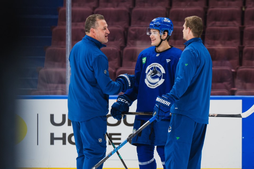 foote-kudryavtsev-svejkovsky-canucks-twitter