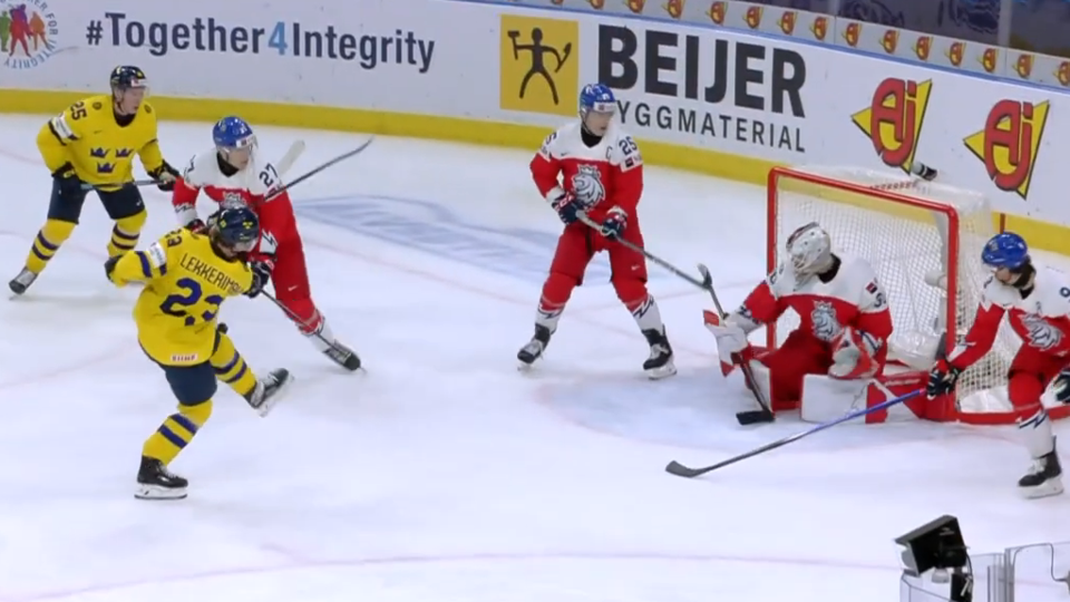 highlights_-sweden-vs-czechia-_-2024-worldjuniors-2-40-screenshot