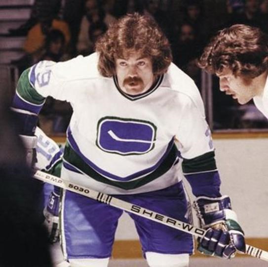 Top 5 Mustaches of the NHL - The Scarlet