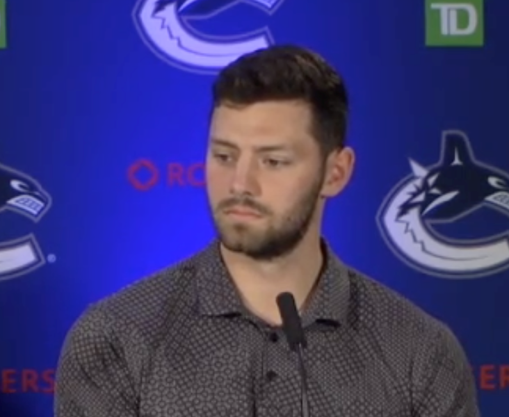 Jason Dickinson media day hair