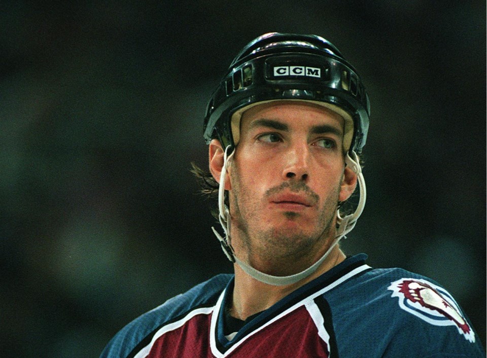 joe_sakic