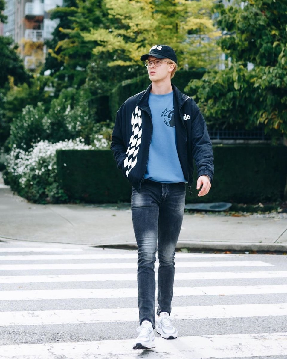 Elias Pettersson's 11 best looks show he's the best-dressed Canuck ...