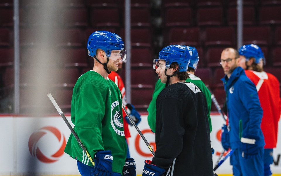 pettersson-hughes-canucks-practice-twitter