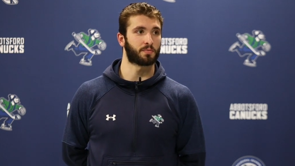 Di Giuseppe scores betweenthelegs for Abbotsford Canucks Vancouver
